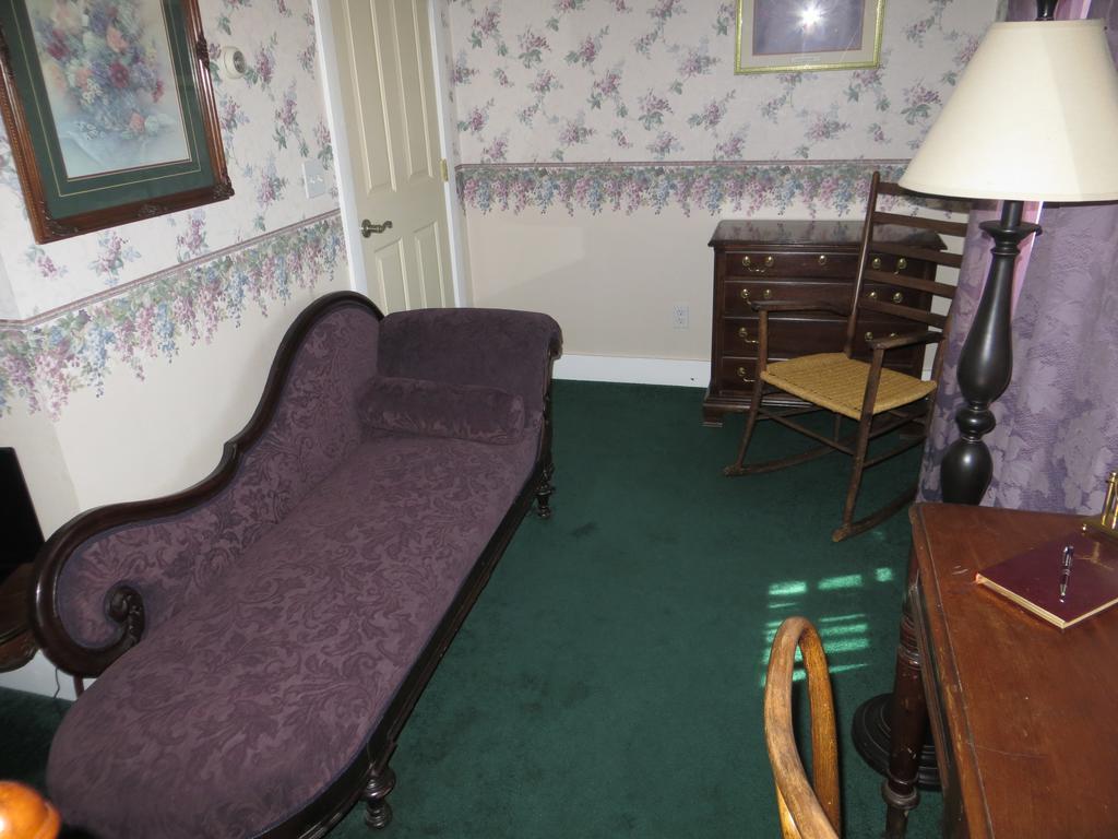 Edith Palmer'S Country Inn, Historical Bed & Breakfast Virginia City Exterior foto